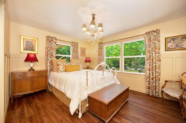 6200 Mahala Dr, Carmichael, CA 95608