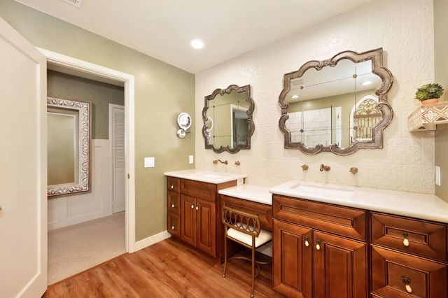 6200 Mahala Dr, Carmichael, CA 95608