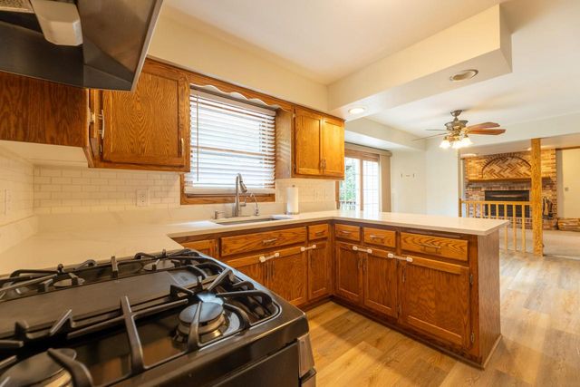 W264N6615 Hillview DRIVE, Lisbon, WI 53089