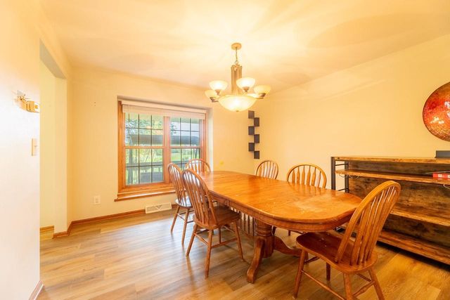 W264N6615 Hillview DRIVE, Lisbon, WI 53089