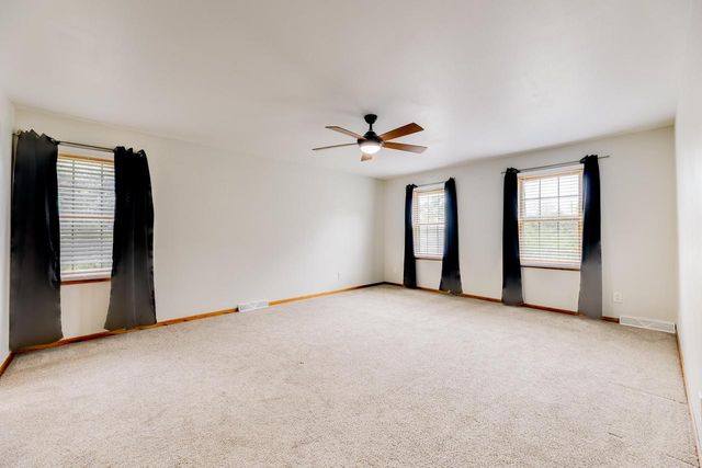 W264N6615 Hillview DRIVE, Lisbon, WI 53089