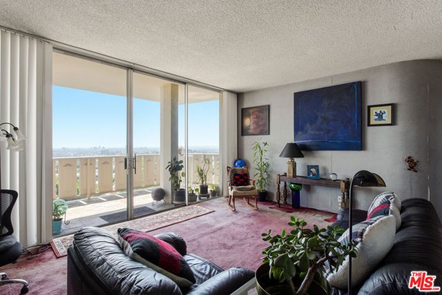 4455 Los Feliz Boulevard 1105, Los Angeles, CA 90027