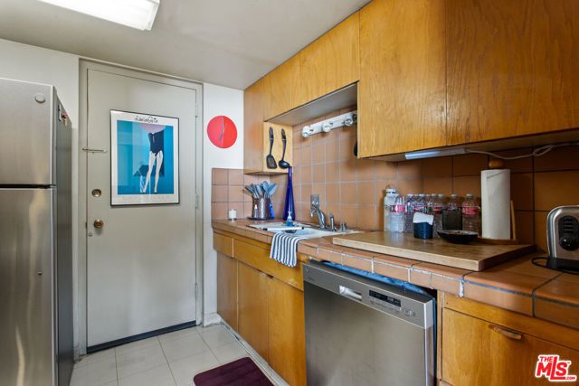 4455 Los Feliz Boulevard 1105, Los Angeles, CA 90027