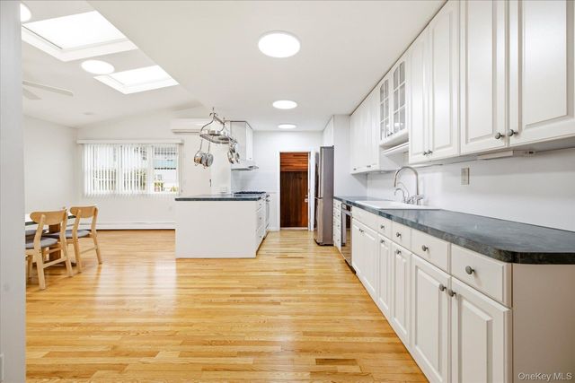 303 Oceanside Parkway, Oceanside, NY 11572