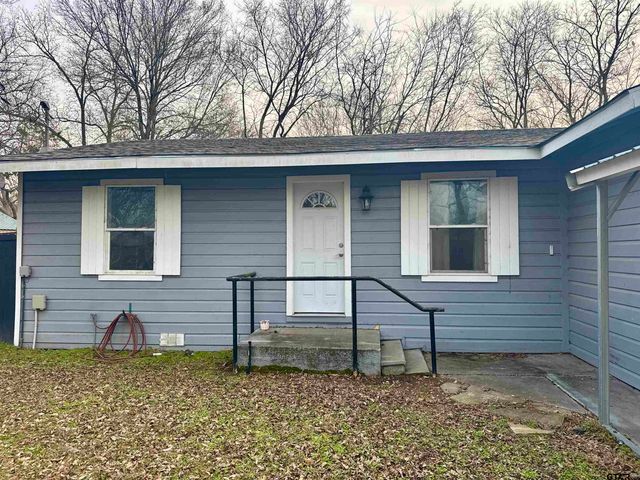 511 W Redwood, Campbell, TX 75422