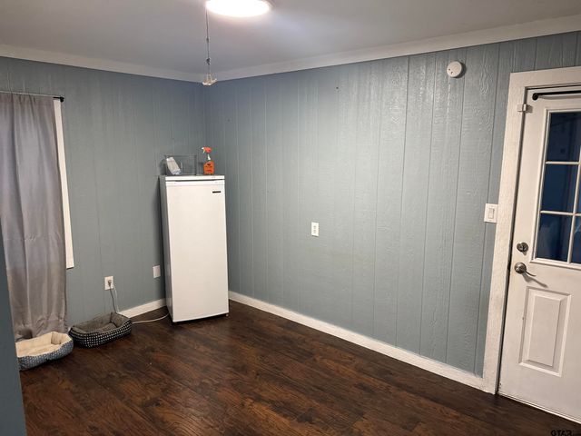 511 W Redwood, Campbell, TX 75422