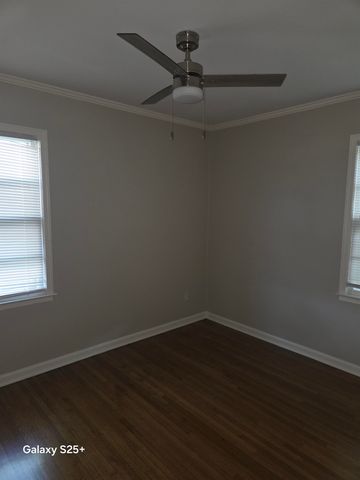 4928 WILLOW RD, Memphis, TN 38117