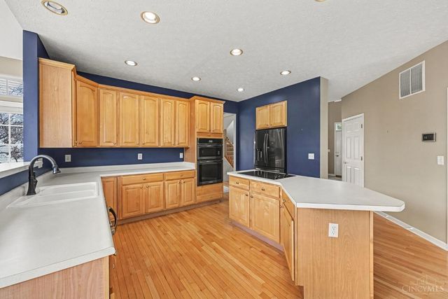 1301 Harvest Run Drive, Lebanon, OH 45036