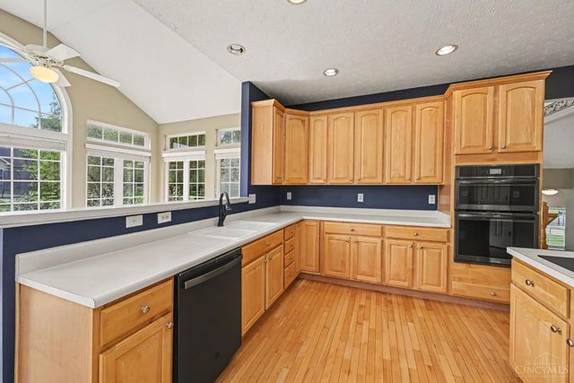1301 Harvest Run Drive, Lebanon, OH 45036