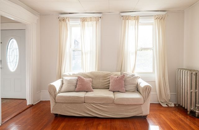 142 Brookline St, Lynn, MA 01902