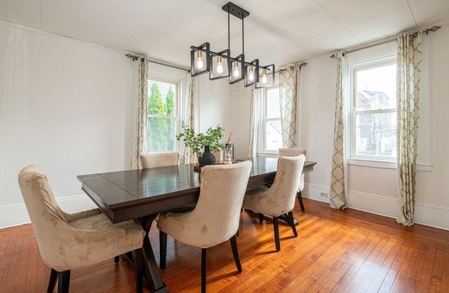 142 Brookline St, Lynn, MA 01902