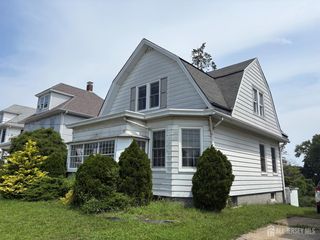 11 High Street, South River, NJ 08882