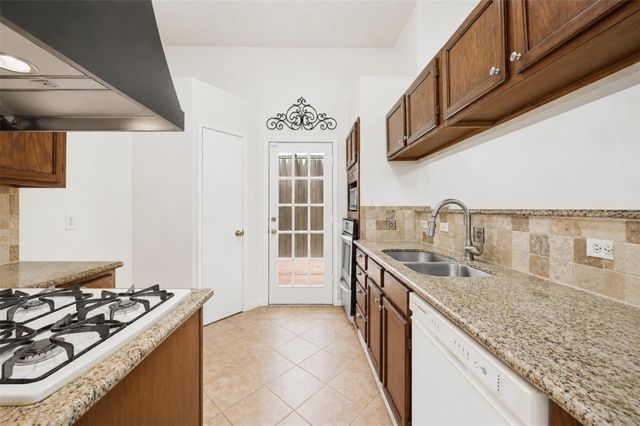 7518 Alcomita Drive, Houston, TX 77083