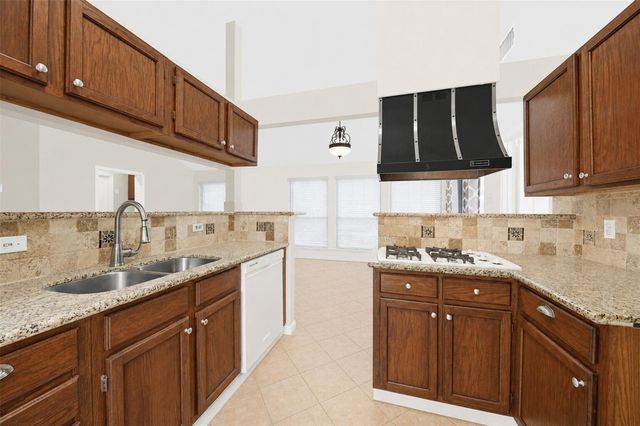 7518 Alcomita Drive, Houston, TX 77083