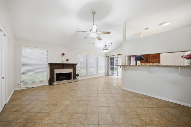 7518 Alcomita Drive, Houston, TX 77083