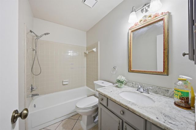 7518 Alcomita Drive, Houston, TX 77083