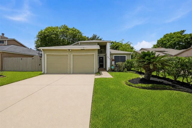 7518 Alcomita Drive, Houston, TX 77083