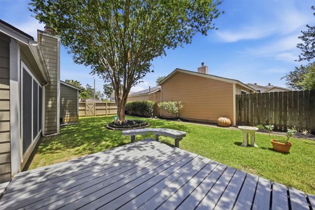 7518 Alcomita Drive, Houston, TX 77083