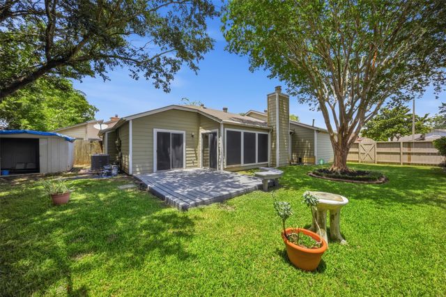 7518 Alcomita Drive, Houston, TX 77083