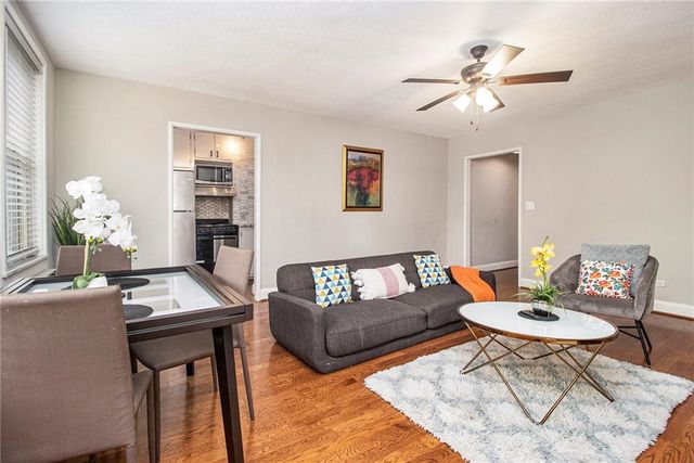 300 W Peachtree Street 21K, Atlanta, GA 30305