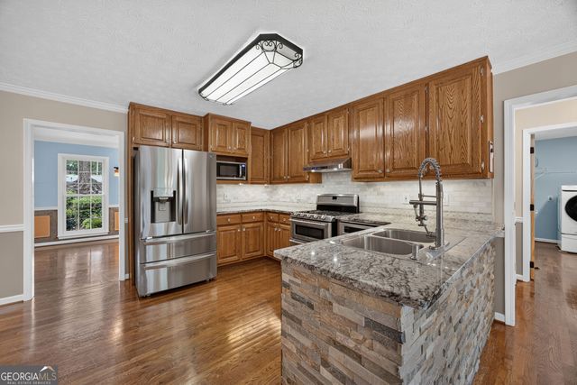 1364 Bywood Court, Suwanee, GA 30024