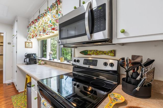 7904 Mr. Bert Road, Hiawassee, GA 30546