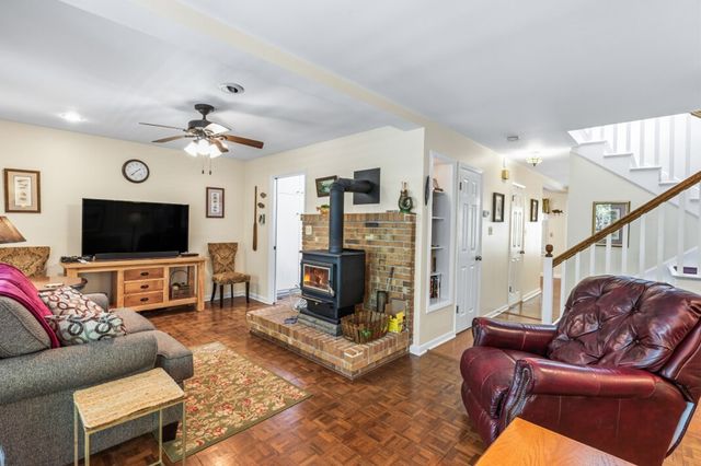 7904 Mr. Bert Road, Hiawassee, GA 30546