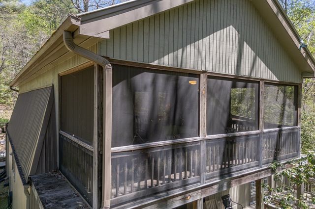 7904 Mr. Bert Road, Hiawassee, GA 30546
