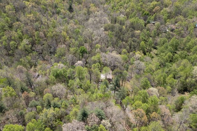 7904 Mr. Bert Road, Hiawassee, GA 30546