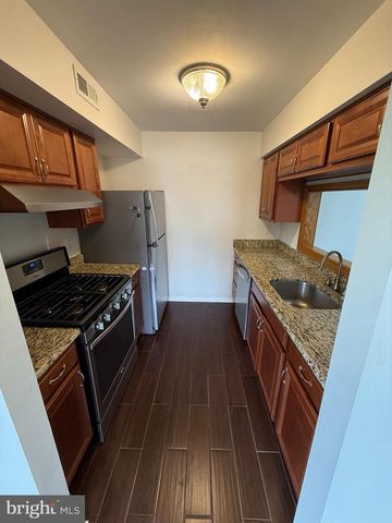 339 GEORGIA CT, Sewell, NJ 08080