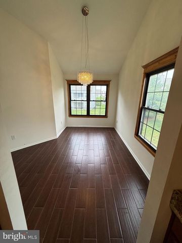 339 GEORGIA CT, Sewell, NJ 08080