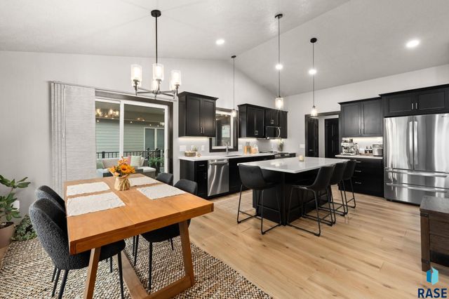 3513 E Sage Grass St Street, Sioux Falls, SD 57108