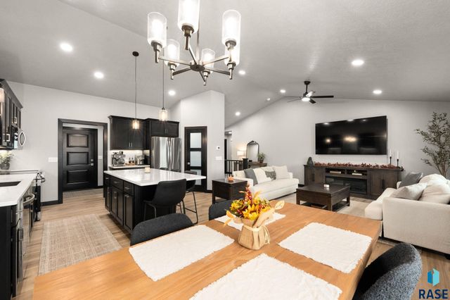 3513 E Sage Grass St Street, Sioux Falls, SD 57108
