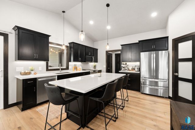 3513 E Sage Grass St Street, Sioux Falls, SD 57108