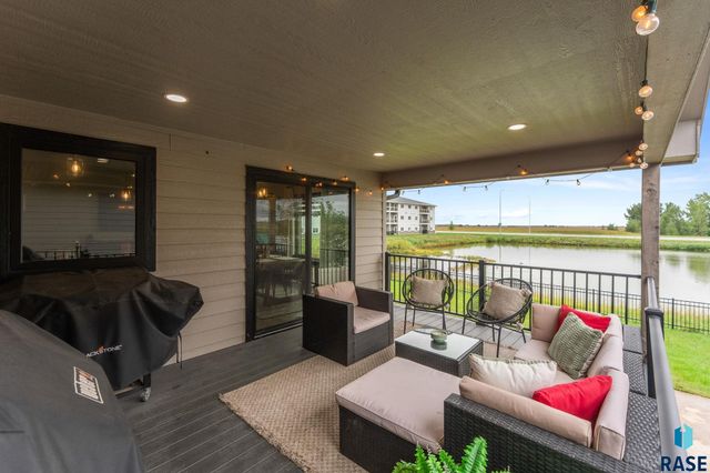 3513 E Sage Grass St Street, Sioux Falls, SD 57108