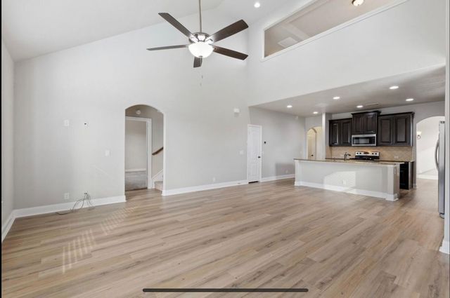 4201 Oak Bluff Drive, Melissa, TX 75454