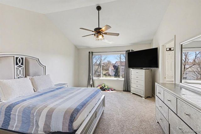 13805 Pond Bluff Drive, Van Buren, MI 48111