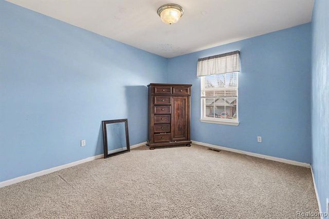 13805 Pond Bluff Drive, Van Buren, MI 48111