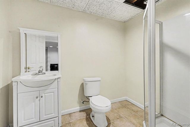 13805 Pond Bluff Drive, Van Buren, MI 48111