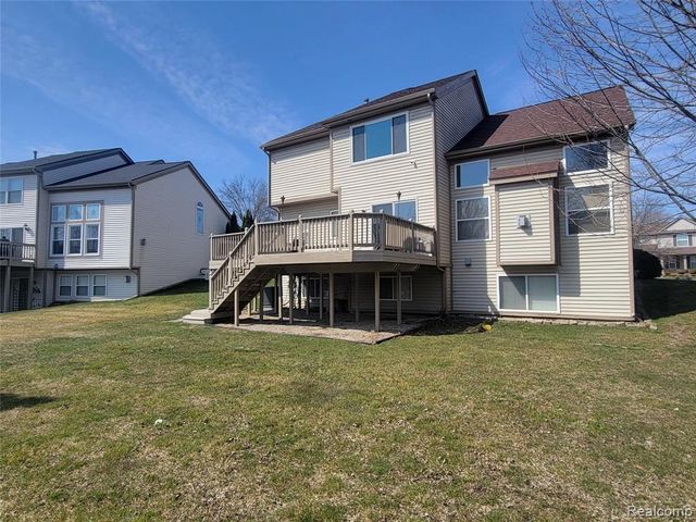 13805 Pond Bluff Drive, Van Buren, MI 48111