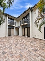 3205 COCOPLUM Circle 3364, Coconut Creek, FL 33063
