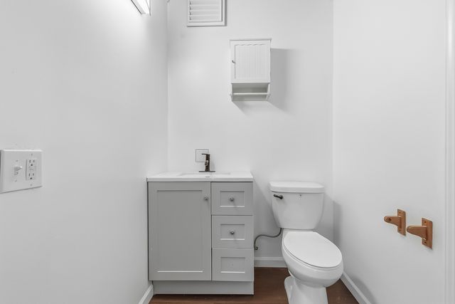 2015 W 5th Street, Davenport, IA 52802