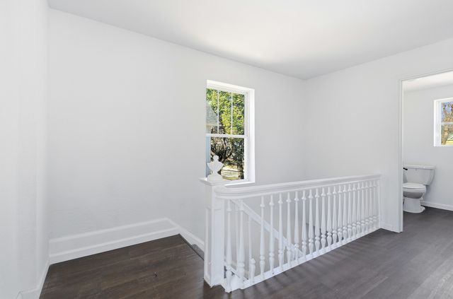 2015 W 5th Street, Davenport, IA 52802