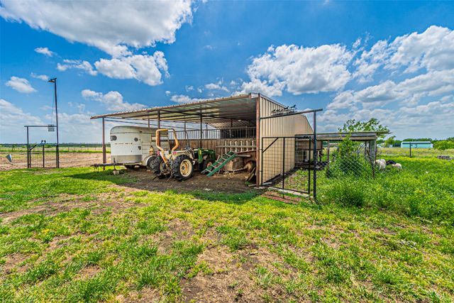 5032 County Road 212, Alvarado, TX 76009