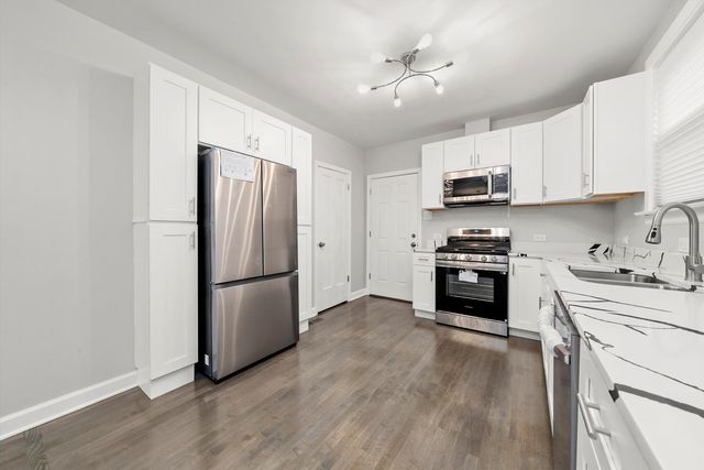 11009 S Normal Avenue, Chicago, IL 60628