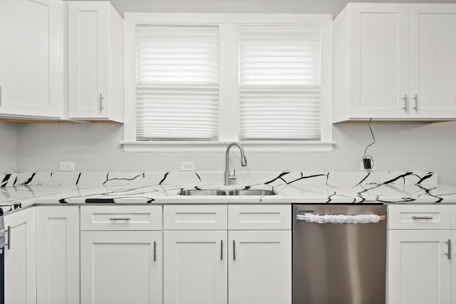 11009 S Normal Avenue, Chicago, IL 60628