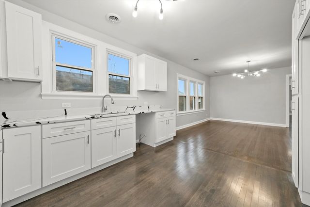 11009 S Normal Avenue, Chicago, IL 60628