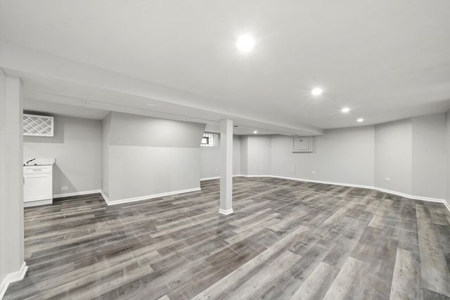 11009 S Normal Avenue, Chicago, IL 60628