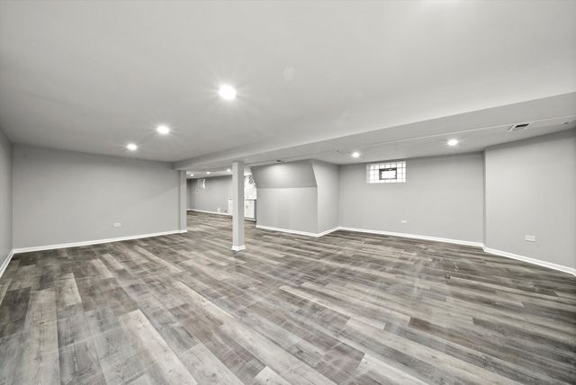 11009 S Normal Avenue, Chicago, IL 60628