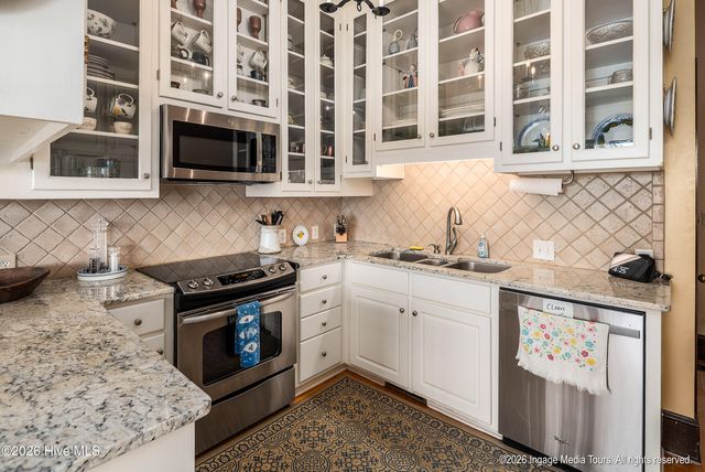 423 Handy'S Point Lane, Bath, NC 27808